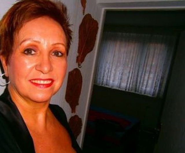 Eva51 - Geschiedene Geschäftsfrau auf der Suche!