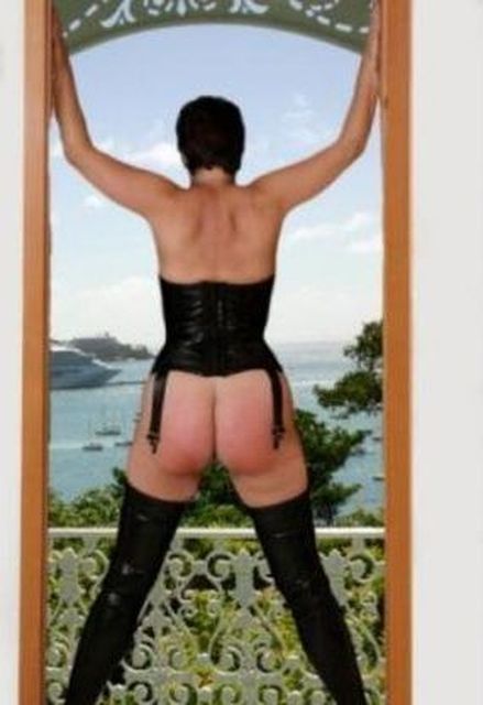 Magda52 - Nicht ganz schlank, aber weit entfernt von dick!