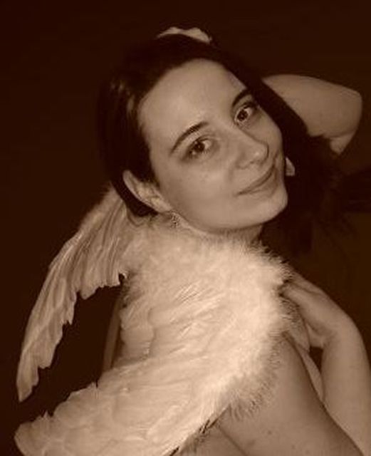 Angel91 - Junge Frau sucht Beziehung!