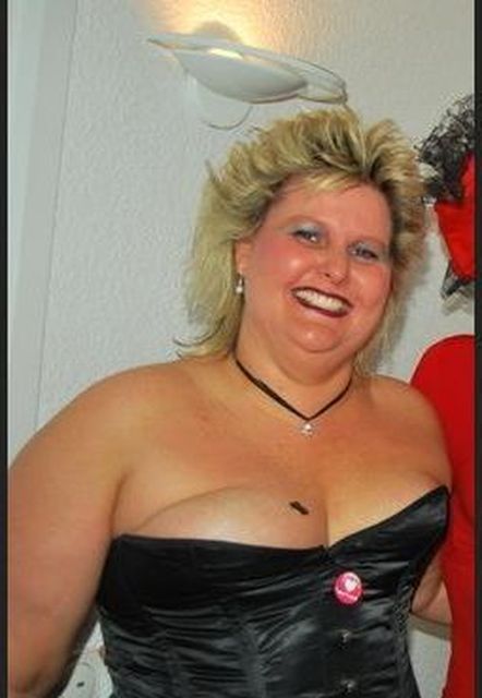 Stefanie50 - Geschieden, zwei Kinder - und auf der Suche!