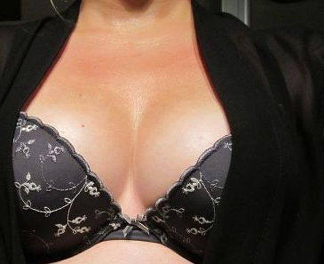 Anonym40 - Ich will mein Gesicht nicht zeigen, Du darfst mich allerdings...