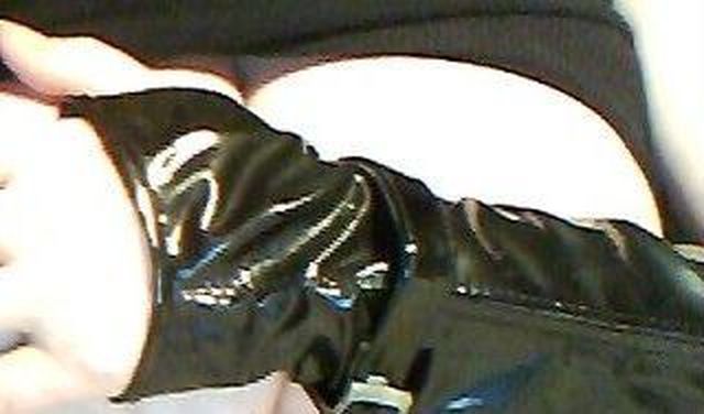 Diskret44 - Ich möchte mich nicht gleich zeigen!