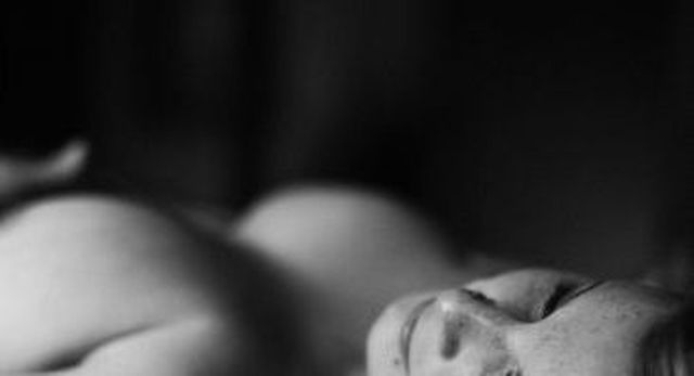 Tittilina - Mutter sucht Beziehung!