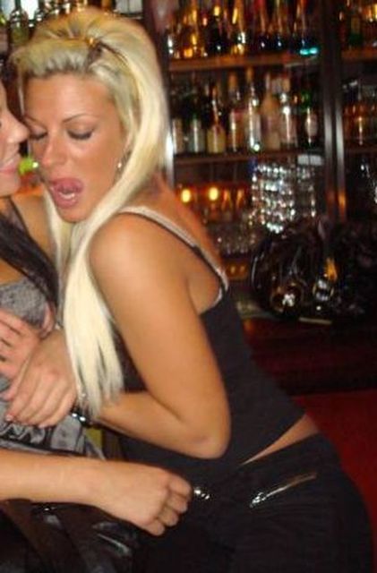 Beauty26 - Junge, attraktive Frau sucht einen Mann bis 45