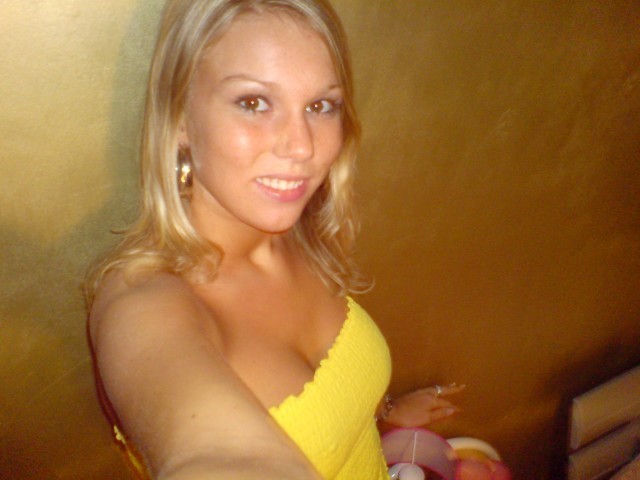 Marlene25 - Unausgeglichene Frau sucht Mann zum Ausgleich!