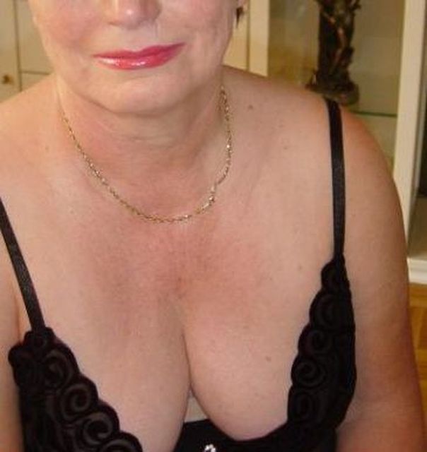 RichDevote - Devot und unterwürfig - aber reich!