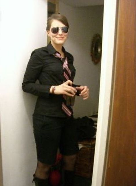 Sunglasses32 - Ich bin 32 und geschieden!