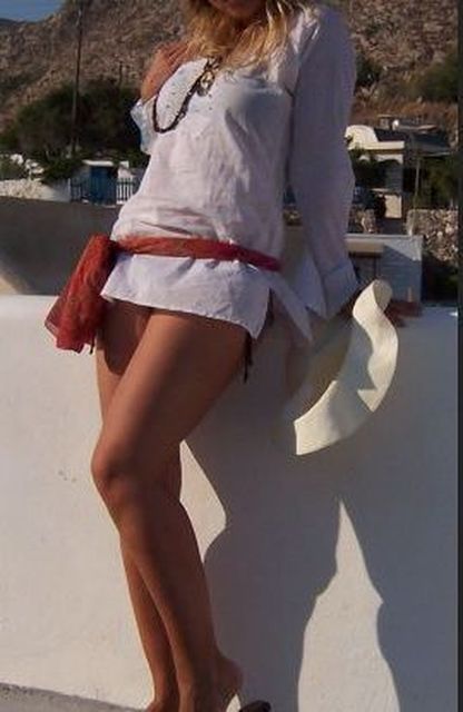 Blond36 - Blonde Domina will Sklaven!