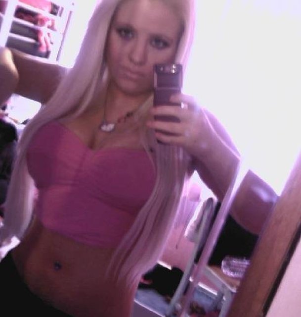 Lulu28 - Blond aber nicht dumm!