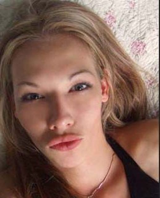 Awesome - Attraktive Frau sucht attraktiven und starken Mann!