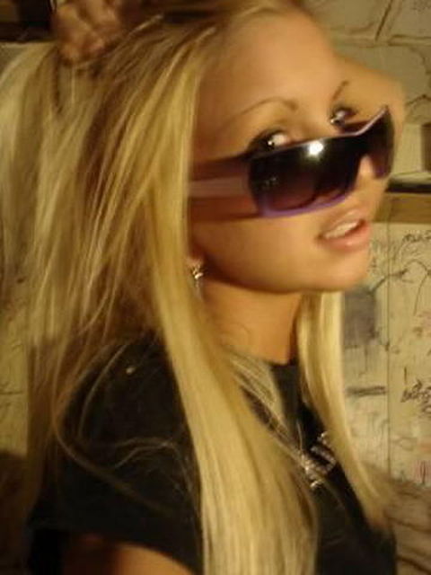 Go27 - 27 jährige Frau sucht Mann!